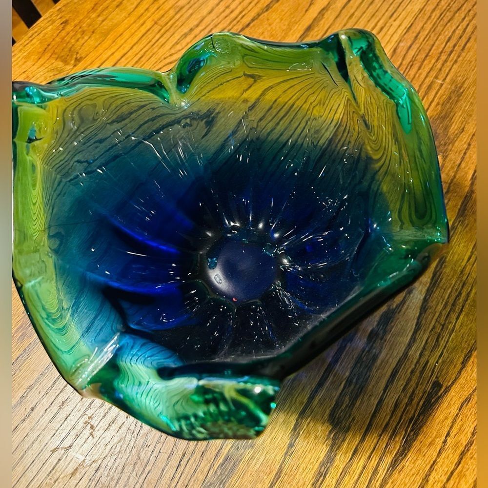 Glass Bowl Ombre Green Blue Handblown glasss Made in Italy - Picture 3 of 5